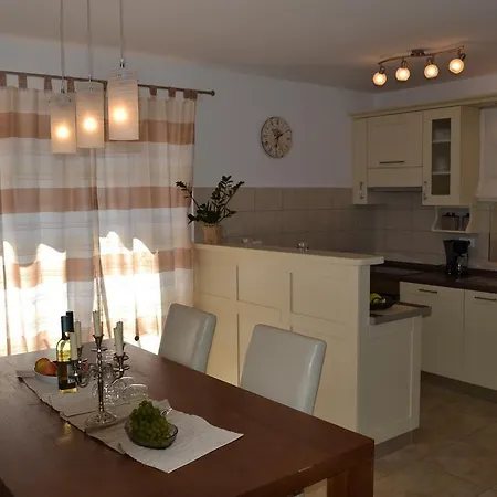 Casa vacanze Mate Tinjan